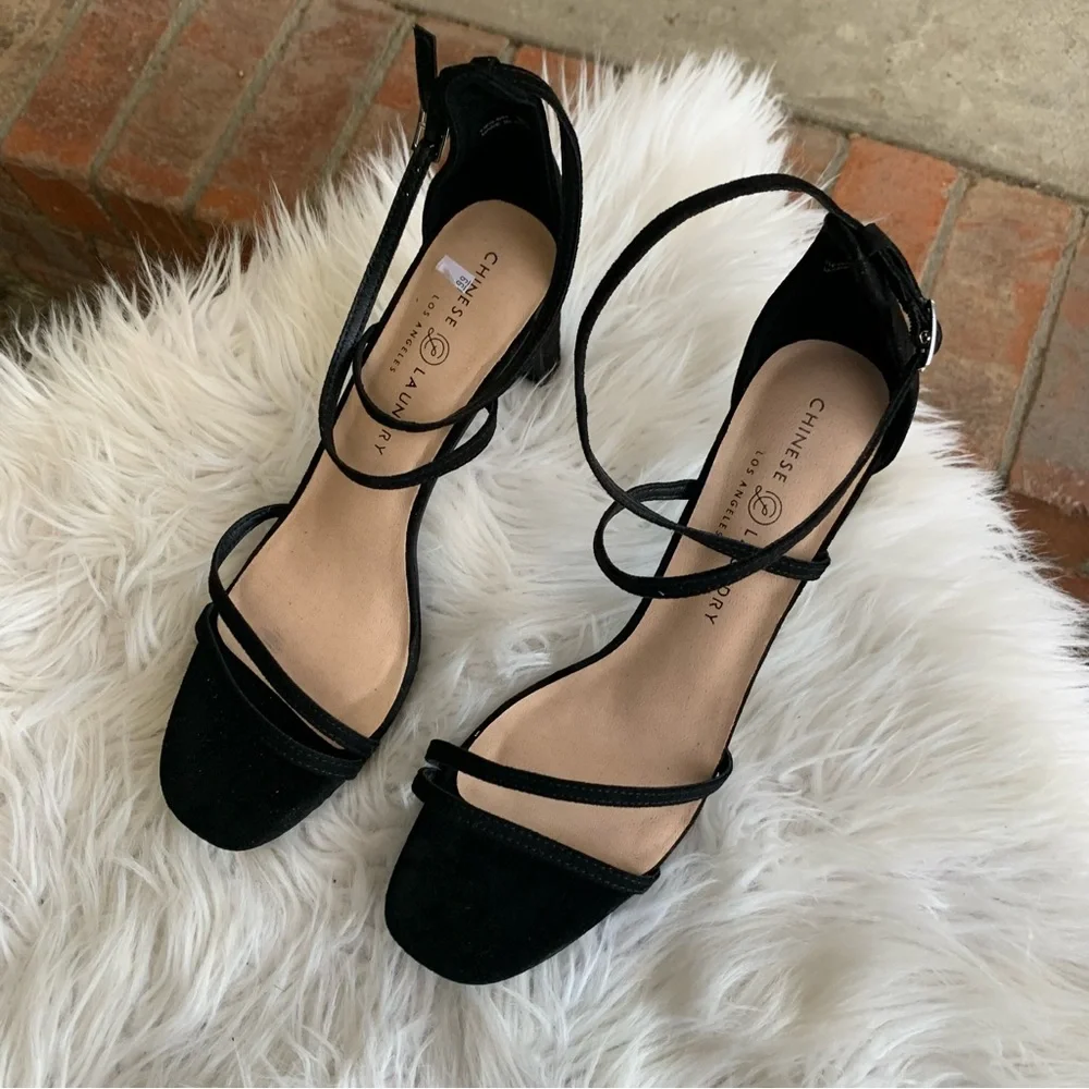 Chinese Laundry Black Strappy Heels Size 9